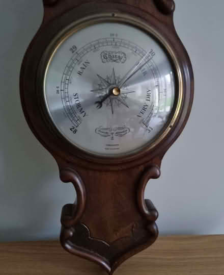 Photo of free 'Banjo' style wooden barometer (Aston Clinton HP22) #2