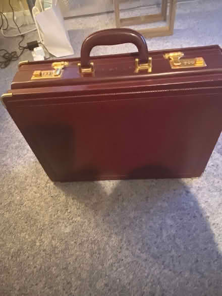 Photo of free Briefcase (Winchmore Hill N21) #1