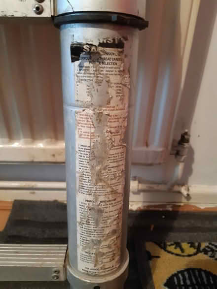 Photo of free Telescopic metal ladder (CR7 Thornton Heath) #4