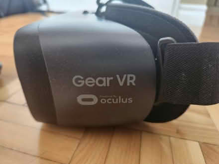 Photo of free Gear VR for Samsung Phones (Gloucester) #2