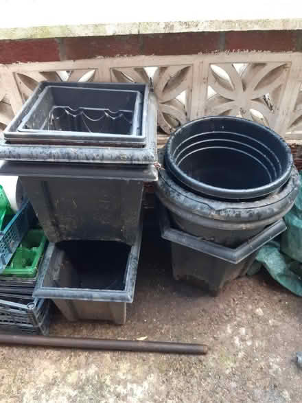 Photo of free Plant pots (Woodseats S8) #1