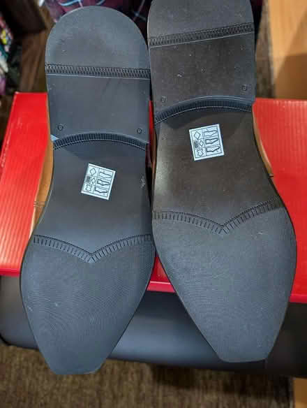 Photo of free Size 9 never worn (Blackness DD1) #1