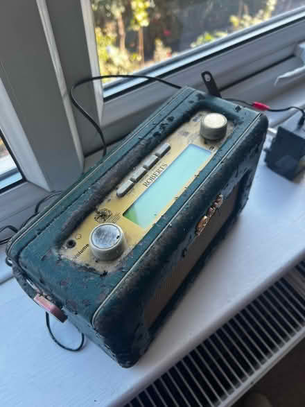 Photo of free Robert’s digital radio (Whalley range M16) #2