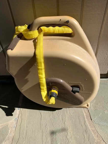 Photo of free Retractible Hose (San Rafael - Terra Linda) #1