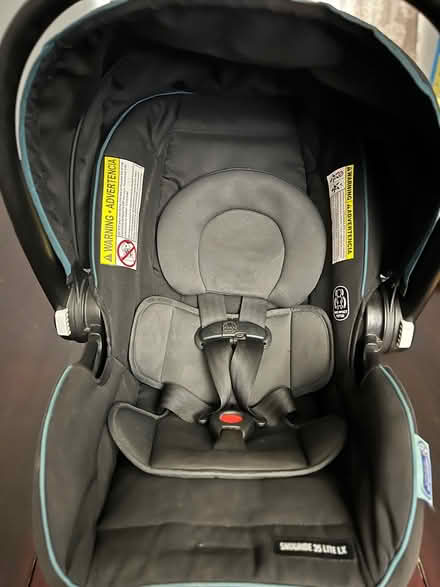 Photo of free Graco Snugride Carseat & Base (Four Hills area) #3