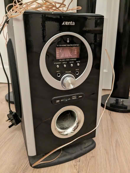 Photo of free Speakers and amplifier, missing cables (Purley on Thames RG8) #3