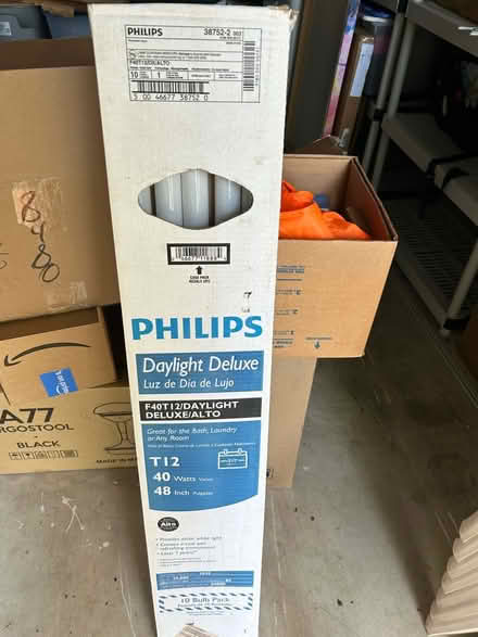 Photo of free T12 Fluorescent Lightbulbs (Coral Gables) #1