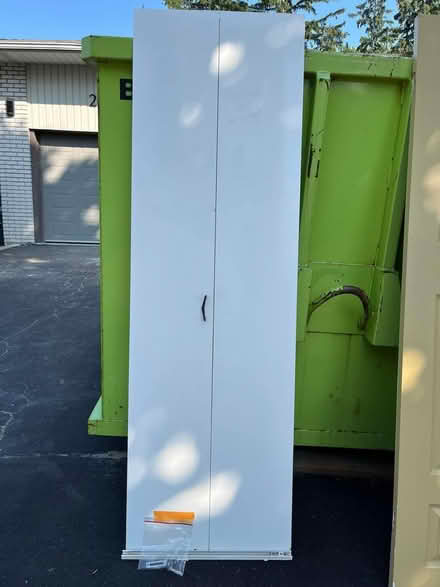 Photo of free 6-panel and bifold doors (L5J2H2) #3