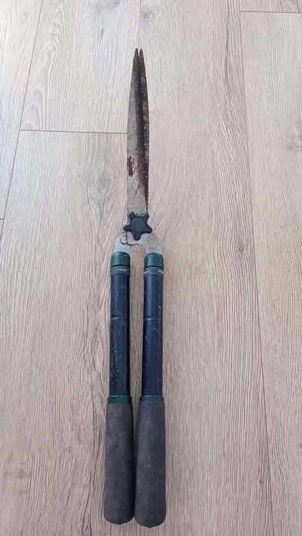 Photo of free Gardening Shears (Pannal HG2) #1