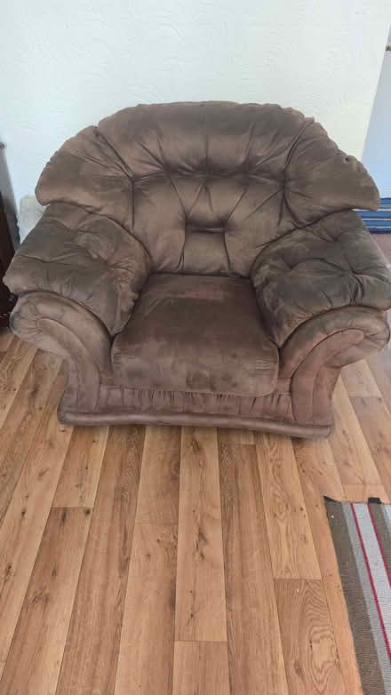 Photo of free Sofa (Harpurhey M40) #1
