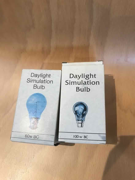 Photo of free Daylight simulation bulbs (Jacksons Lane, Billericay) #1