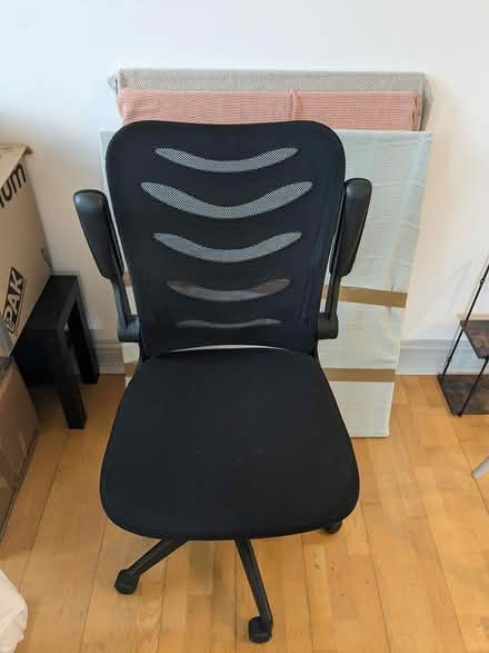 Photo of free office chair (North Road, N7) #1