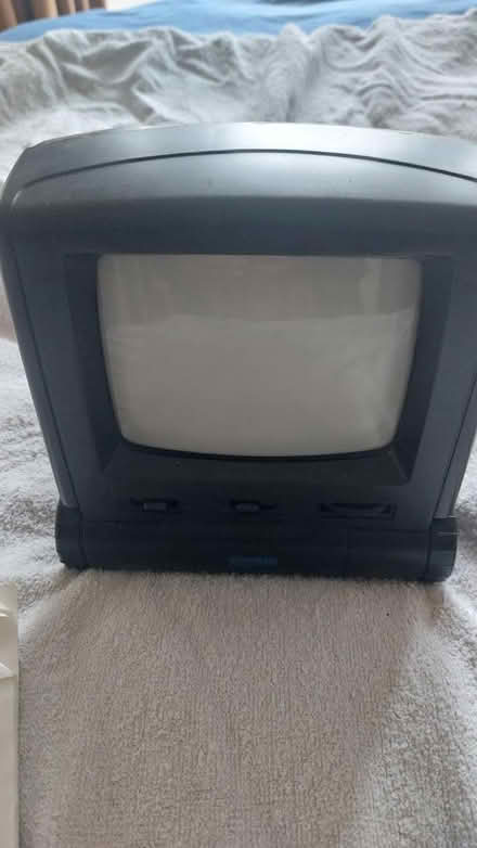Photo of free Retro tv/radio (North Abingdon) #1