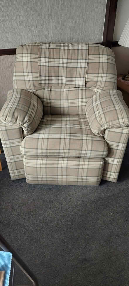 Photo of free electric recliner (cumnock KA18) #2