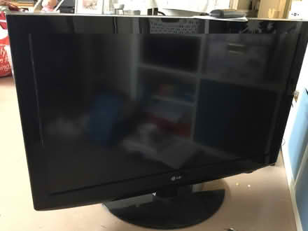 Photo of free 37” tv (SG1) #1