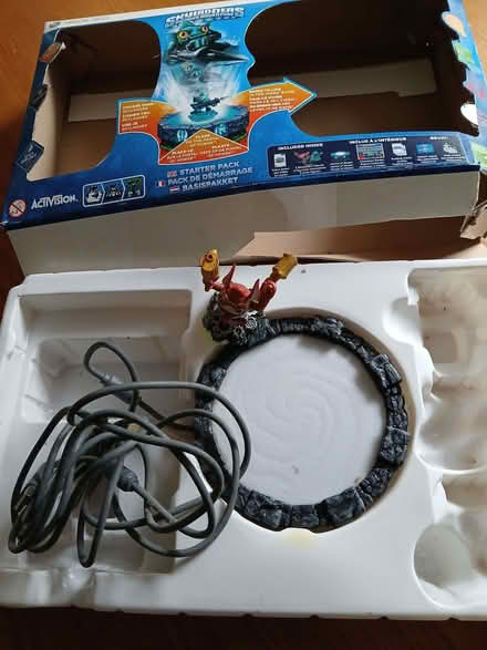 Photo of free Skylanders Xbox 360 thingy (Walkley S6) #4