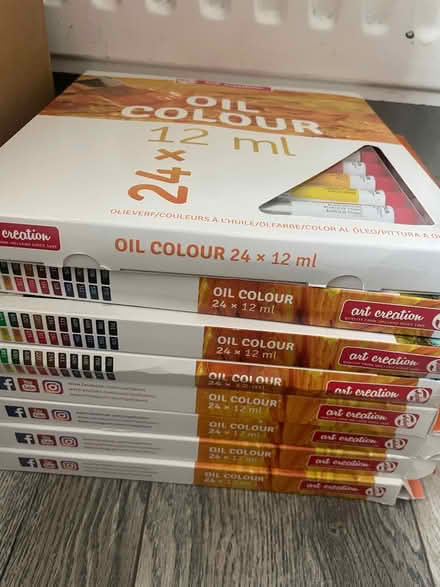 Photo of free Royal Talens Oil Paint new unused 13 packs of 24 each (Chatham ME4) #2