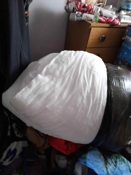 Photo of free King size duvet (BN17) #1