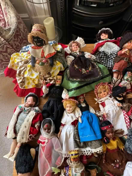 Photo of free Box of Foreign Dolls (Holyport SL6) #2