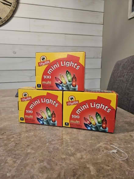 Photo of free Christmas Lights (River Plaza) #1