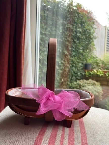 Photo of free Flower arranging decorative trug (Horn's Mill SG13) #1