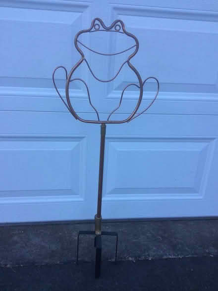 Photo of free Sprinkler - frog design (near Feasterville) #1