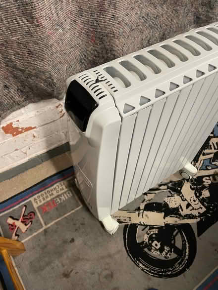 Photo of free Delonghi Dragon 4s oil heater (BN15) #2