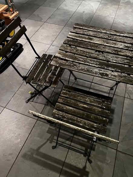 Photo of free Set of outside table and 2 chairs (Wandsworth Common SW17) #1