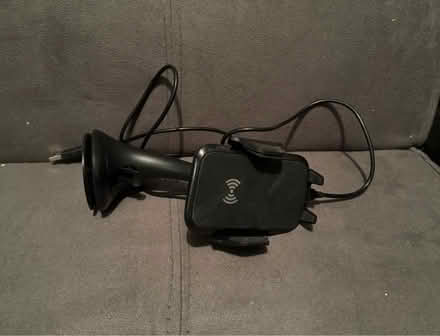 Photo of free Car phone holder/charger (S2) #1