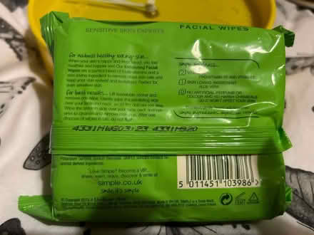 Photo of free Exfoliating Facial Wipes (SE16) #2