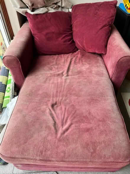Photo of free Lounge Sofa (SM4 lower morden) #4