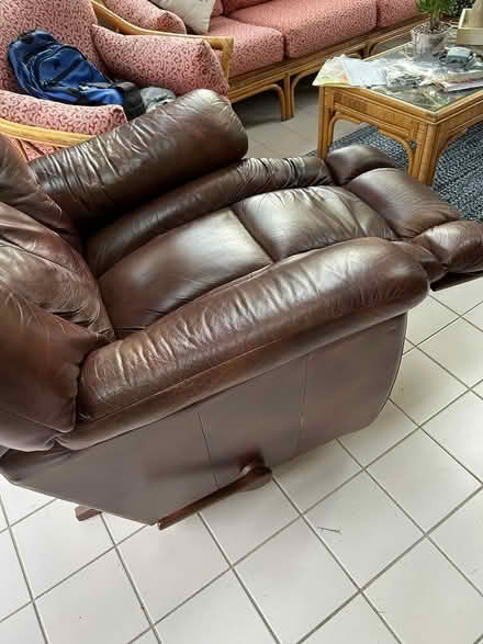 Photo of free leather recliner (Mayfair Place, Crofton) #2