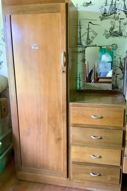 Photo of free Cupboard with drawers & mirrors (Kergunyah Victoria) #1