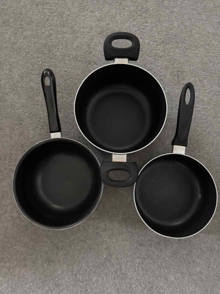 Photo of free Pans (Roehampton SW15) #1