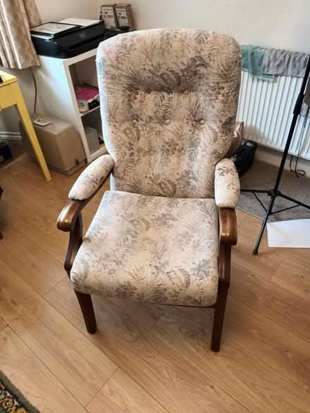 Photo of free Upholstered Chair (droitwich near tagwell rd) #1