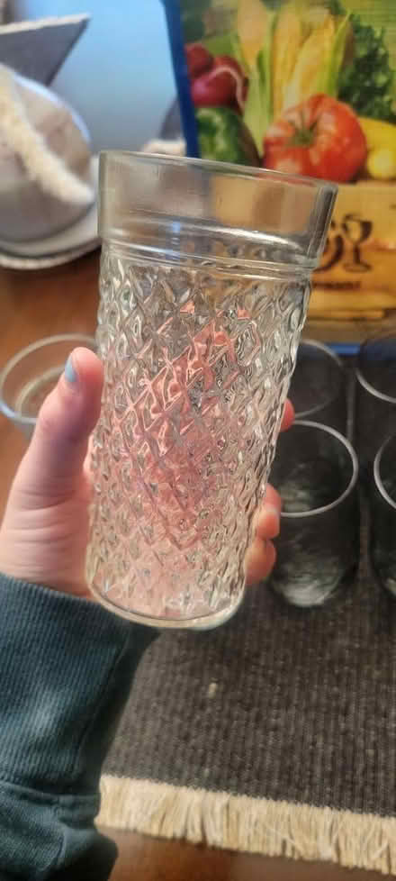 Photo of free 2 sets of 4 glasses (Tonawanda) #3