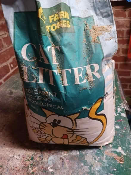 Photo of free Cat litter (Morley DE21) #1