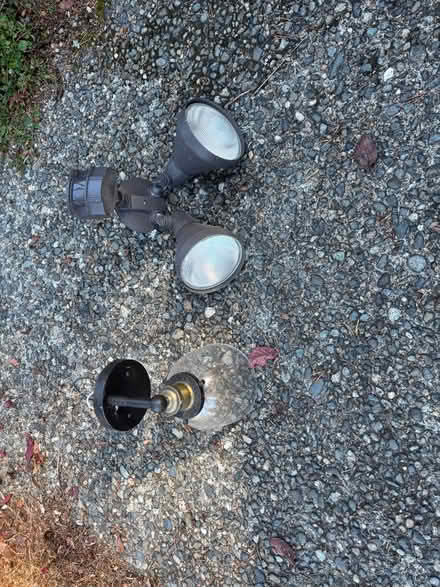 Photo of free Outdoor light fixtures (Kirkland) #1