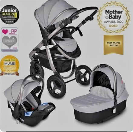 Photo of free Baby pram (Harrow and Wealdstone) #3