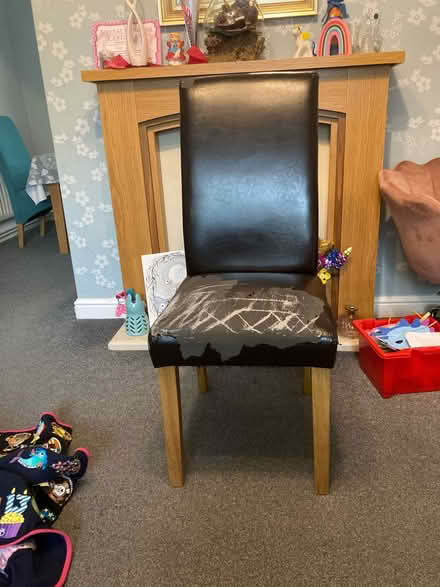 Photo of free Dining room chairs (DY2) #3