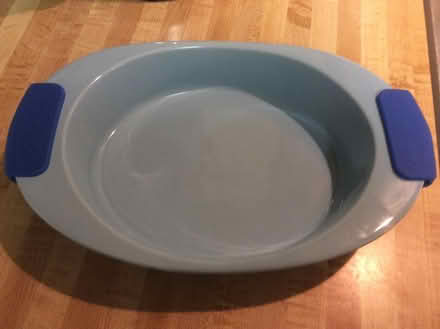 Photo of free Oval casserole dish (near Feasterville) #1