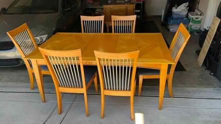 Photo of free Dining Room set (San Leandro) #1