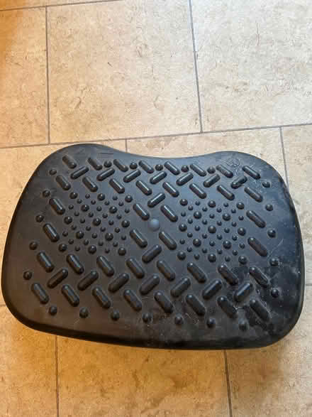 Photo of free Banner tilting footrest (IP4) #1