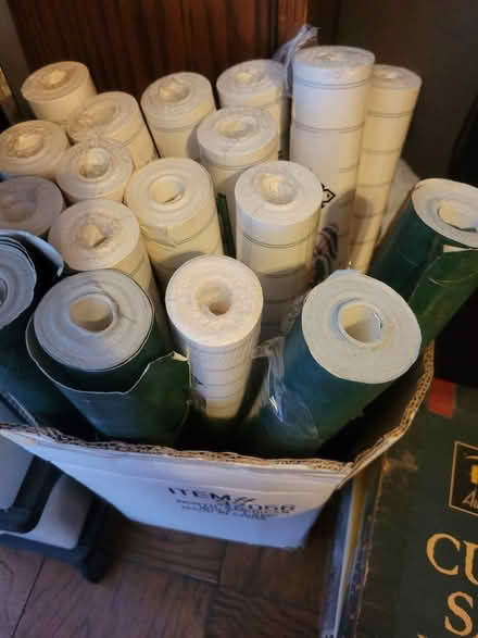 Photo of free Box of wallpaper (LES) #3
