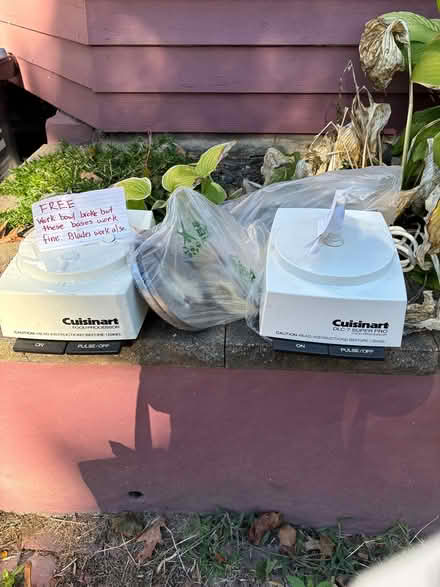 Photo of free cuisinart bases (Cambridgeport) #1