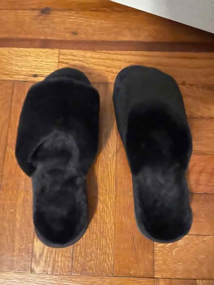 Photo of free Fluffy slippers 7.5 women (Mount Vernon) #1