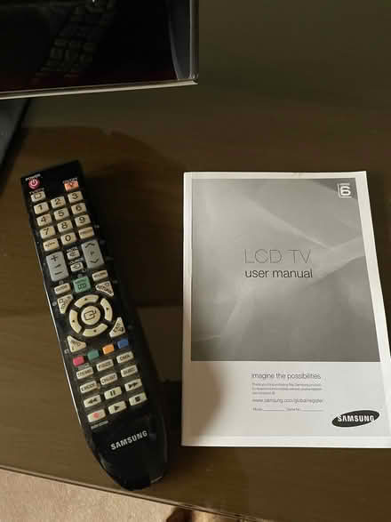 Photo of free Samsung 40in LCD TV (BD17 Baildon) #2