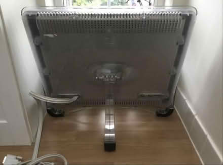 Photo of free Formac computer monitor - 20" (Guildford) #4