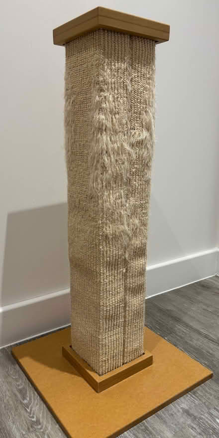 Photo of free Cat scratching post (Belfast Yard CB5) #2