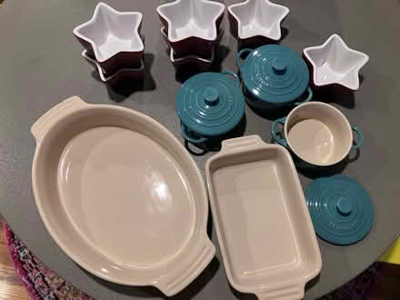 Photo of free Le Creuset bakeware (Aerotropolis) #2